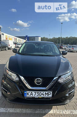 Внедорожник / Кроссовер Nissan Rogue Sport 2021 в Киеве