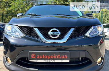 Позашляховик / Кросовер Nissan Rogue Sport 2017 в Сумах