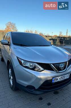 Позашляховик / Кросовер Nissan Rogue Sport 2019 в Радивиліві