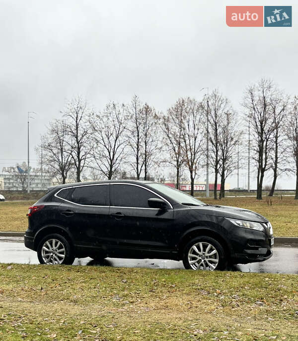Позашляховик / Кросовер Nissan Rogue Sport 2021 в Києві
