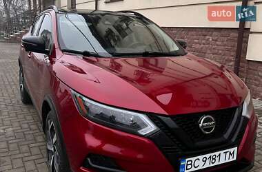 Позашляховик / Кросовер Nissan Rogue Sport 2022 в Золочеві