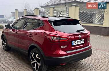 Позашляховик / Кросовер Nissan Rogue Sport 2022 в Львові