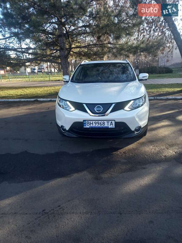 Позашляховик / Кросовер Nissan Rogue Sport 2018 в Одесі