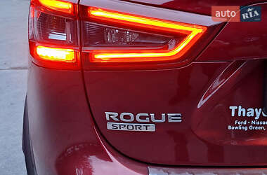 Внедорожник / Кроссовер Nissan Rogue Sport 2020 в Остроге