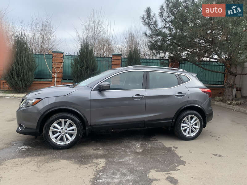 Внедорожник / Кроссовер Nissan Rogue Sport 2017 в Новомосковске фото 4 Внедорожник / Кроссовер Nissan Rogue Sport 2017 в Новомосковске