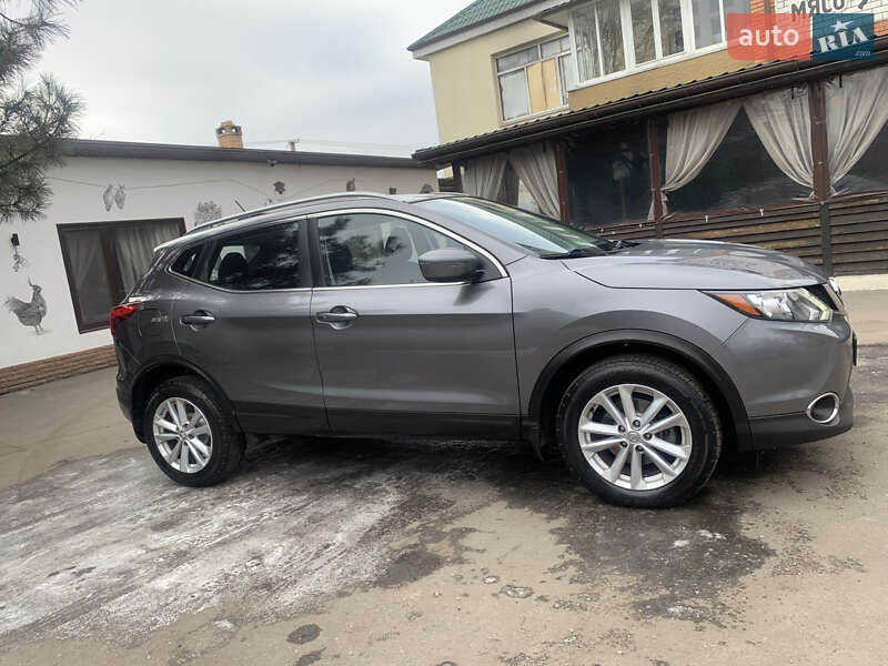 Внедорожник / Кроссовер Nissan Rogue Sport 2017 в Новомосковске фото 12 Внедорожник / Кроссовер Nissan Rogue Sport 2017 в Новомосковске