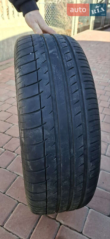 Внедорожник / Кроссовер Nissan Rogue Sport 2017 в Хмельницком