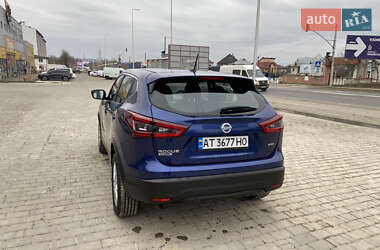 Позашляховик / Кросовер Nissan Rogue Sport 2021 в Івано-Франківську