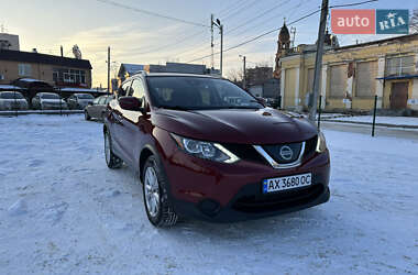 Внедорожник / Кроссовер Nissan Rogue Sport 2019 в Харькове