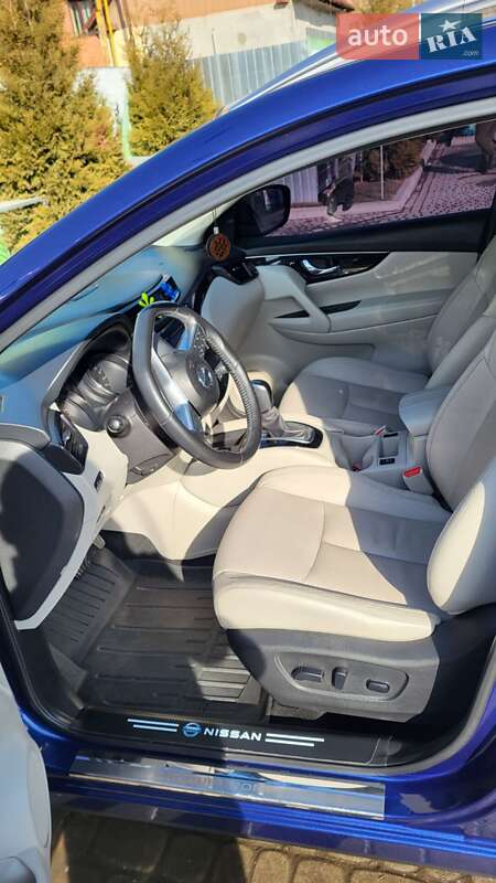 Nissan Rogue Sport 2018