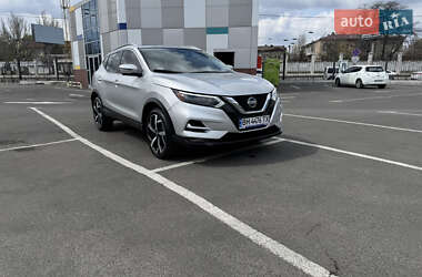 Внедорожник / Кроссовер Nissan Rogue Sport 2022 в 