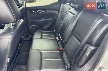 Внедорожник / Кроссовер Nissan Rogue Sport 2022 в 