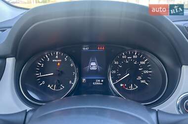 Позашляховик / Кросовер Nissan Rogue Sport 2022 в 