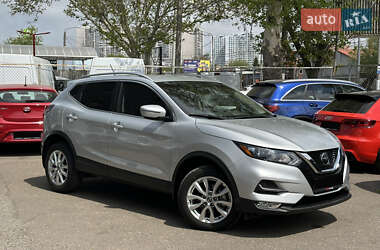 Внедорожник / Кроссовер Nissan Rogue Sport 2021 в 