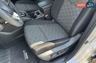 Внедорожник / Кроссовер Nissan Rogue Sport 2021 в 