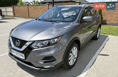 Позашляховик / Кросовер Nissan Rogue Sport 2022 в 