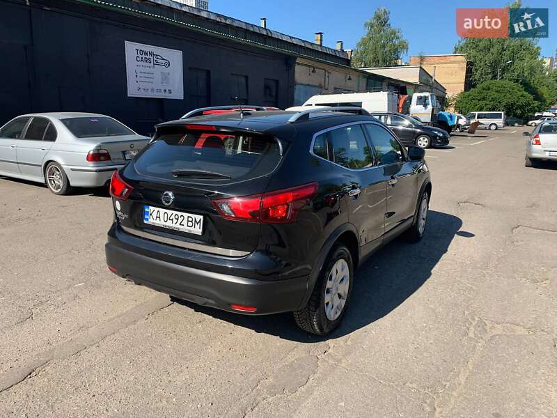 Позашляховик / Кросовер Nissan Rogue Sport 2019 в Києві