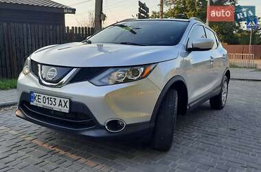 Позашляховик / Кросовер Nissan Rogue Sport 2019 в 