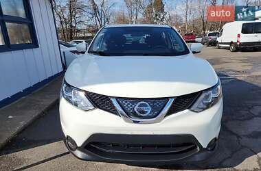 Позашляховик / Кросовер Nissan Rogue Sport 2018 в 