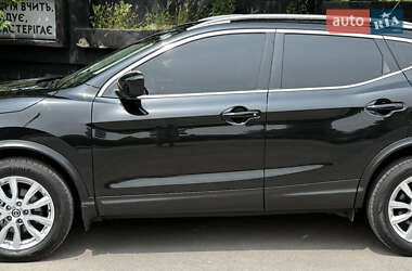 Внедорожник / Кроссовер Nissan Rogue Sport 2022 в 