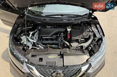 Внедорожник / Кроссовер Nissan Rogue Sport 2022 в 