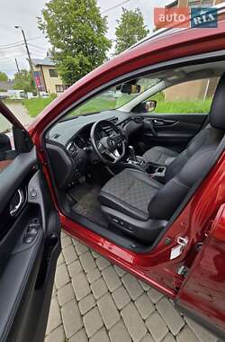 Внедорожник / Кроссовер Nissan Rogue Sport 2021 в 