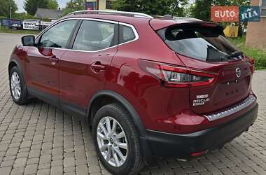 Внедорожник / Кроссовер Nissan Rogue Sport 2021 в 