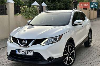 Позашляховик / Кросовер Nissan Rogue Sport 2017 в Одесі