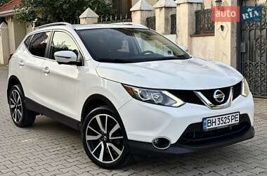 Внедорожник / Кроссовер Nissan Rogue Sport 2017 в Одессе