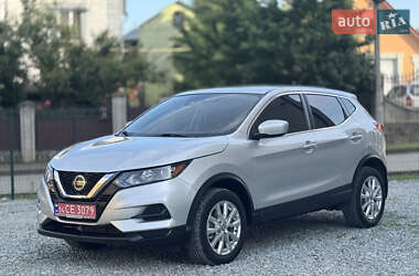 Внедорожник / Кроссовер Nissan Rogue Sport 2021 в Черновцах