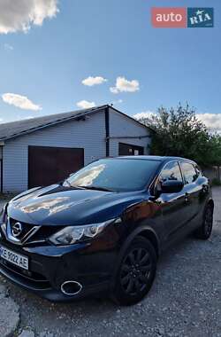 Внедорожник / Кроссовер Nissan Rogue Sport 2017 в Днепре