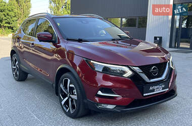 Внедорожник / Кроссовер Nissan Rogue Sport 2020 в Ровно