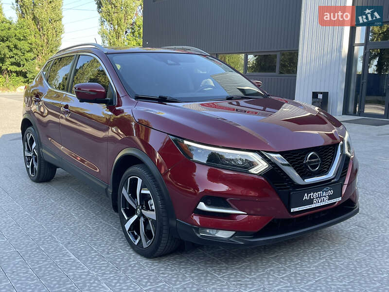 Nissan Rogue Sport 2020