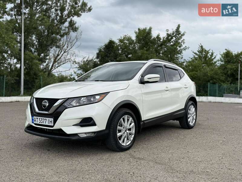 Nissan Rogue Sport 2021