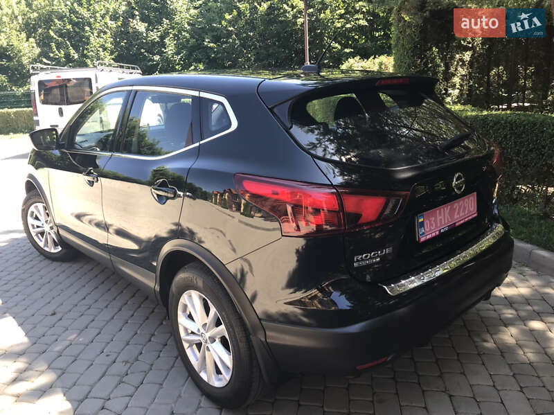 Позашляховик / Кросовер Nissan Rogue Sport 2018 в Сумах