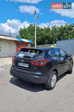 Позашляховик / Кросовер Nissan Rogue Sport 2020 в 