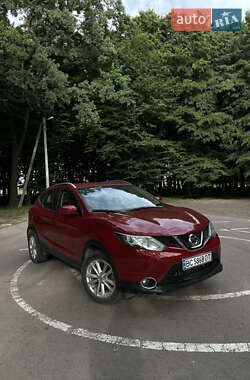 Позашляховик / Кросовер Nissan Rogue Sport 2017 в Львові