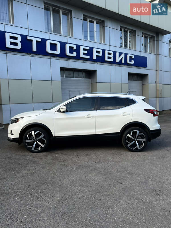 Позашляховик / Кросовер Nissan Rogue Sport 2020 в Одесі