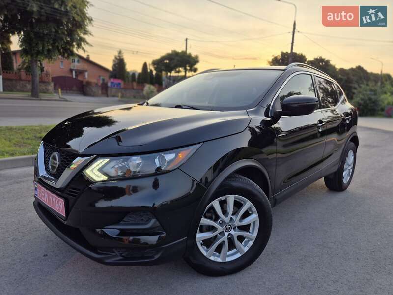 Nissan Rogue Sport 2020