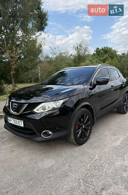 Внедорожник / Кроссовер Nissan Rogue Sport 2018 в Запорожье
