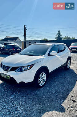 Позашляховик / Кросовер Nissan Rogue Sport 2018 в Білій Церкві