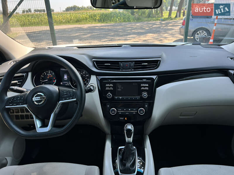 Внедорожник / Кроссовер Nissan Rogue Sport 2018 в Умани