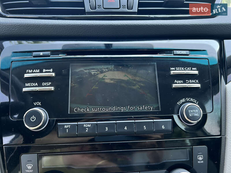 Внедорожник / Кроссовер Nissan Rogue Sport 2018 в Умани