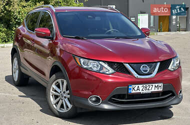 Внедорожник / Кроссовер Nissan Rogue Sport 2019 в Киеве