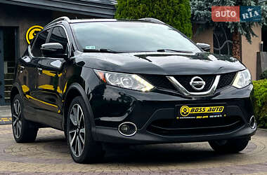Позашляховик / Кросовер Nissan Rogue Sport 2017 в Львові
