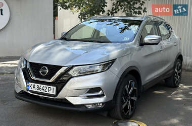Внедорожник / Кроссовер Nissan Rogue Sport 2020 в Киеве