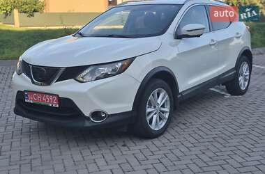 Позашляховик / Кросовер Nissan Rogue Sport 2018 в Дубні