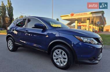 Внедорожник / Кроссовер Nissan Rogue Sport 2018 в Житомире