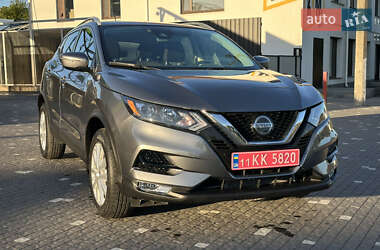 Внедорожник / Кроссовер Nissan Rogue Sport 2021 в Кременчуге