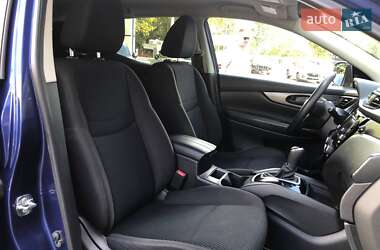 Внедорожник / Кроссовер Nissan Rogue Sport 2019 в 